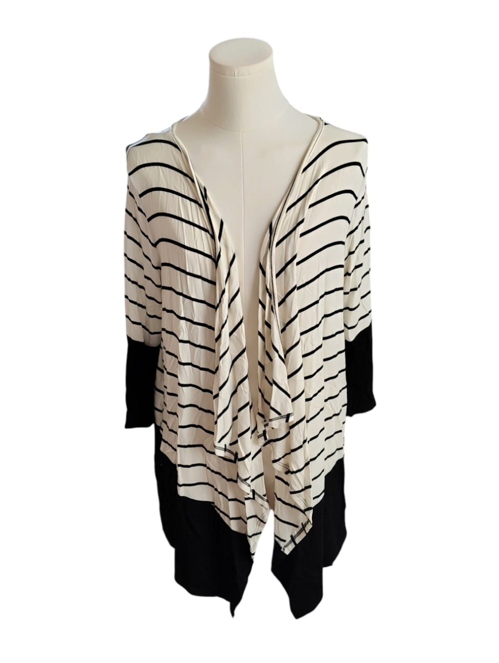 Flamingo Urban Striped Black White Stretchy Lightweight Shrug Sweater Size Small